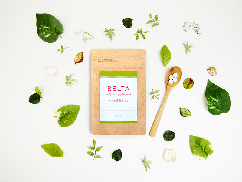 ベルタ葉酸サプリのパッケージと錠剤の写真